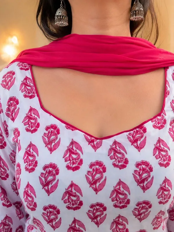 Women_Pure_Cotton_Suit