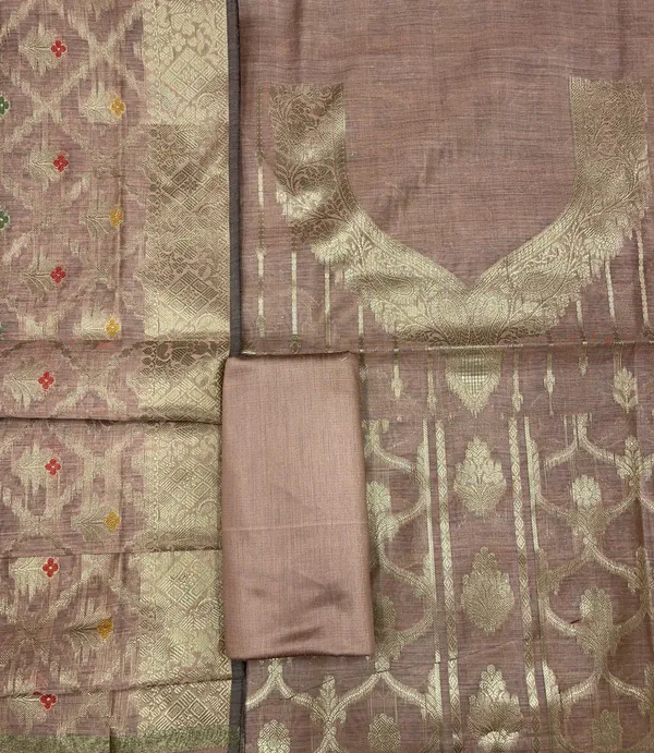 Humairah_Peach_Cotton_Necklace_Floral_Stripe_Zari_Jaal_3_pcs_Suit_set_with_Plain_Bottom_and_Alfi_Zari_Mina_Jaal_Peach__Dupatta