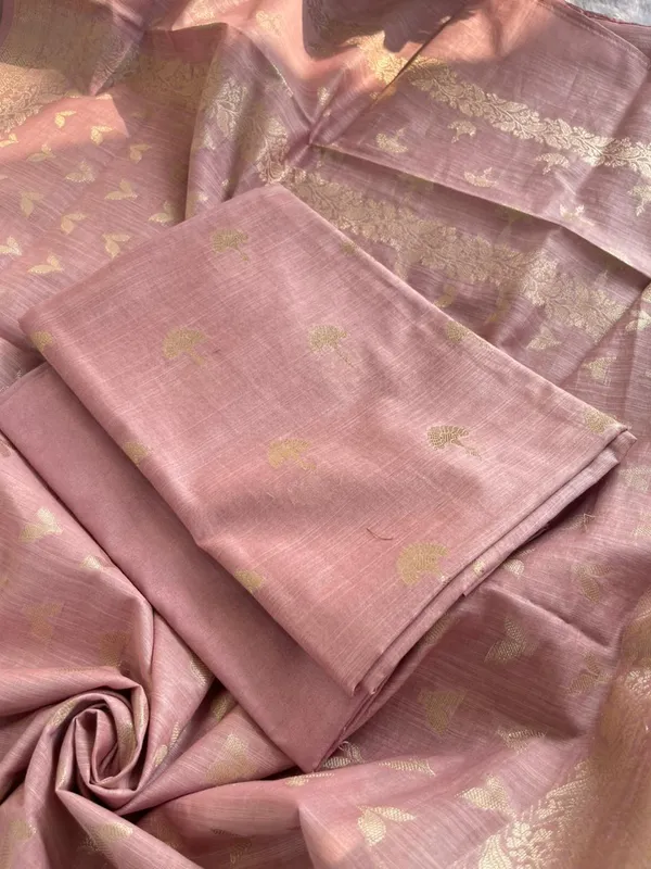 Peach_Cotton_Linen_Floral_Zari_Booti_Banarasi_Suit_with_Patti_Booti_Dupatta_120DAN_CL1