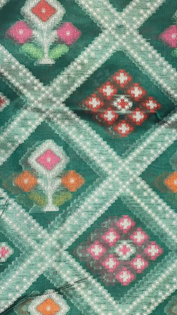 Green_Art_Silk_Banarasi_Sarees_For_Women_GEASF_24