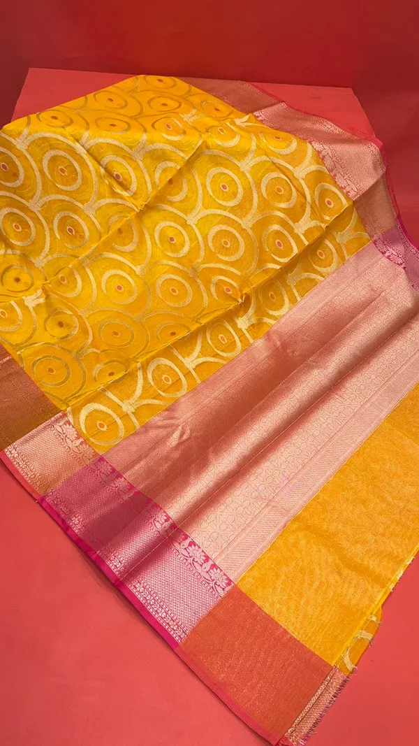 Yellow_Cotton_Blend_Banarasi_Sarees_For_Women_GEHKR_30