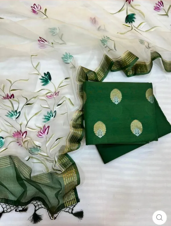 Emerald_Green_Pure_Mercerised_Lurex_Weave_Banarasi_Suit_with_Handbrush_Floral_Organza_Silk_Dupatta_1200SKL_OS1