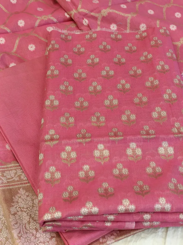 Peach_Cotton_Floral_Silver_Zari_Booti_Banarasi_Suit_with_Alfi_Jaal_Dupatta_Banarasi_Suit_115SHL_CTN4