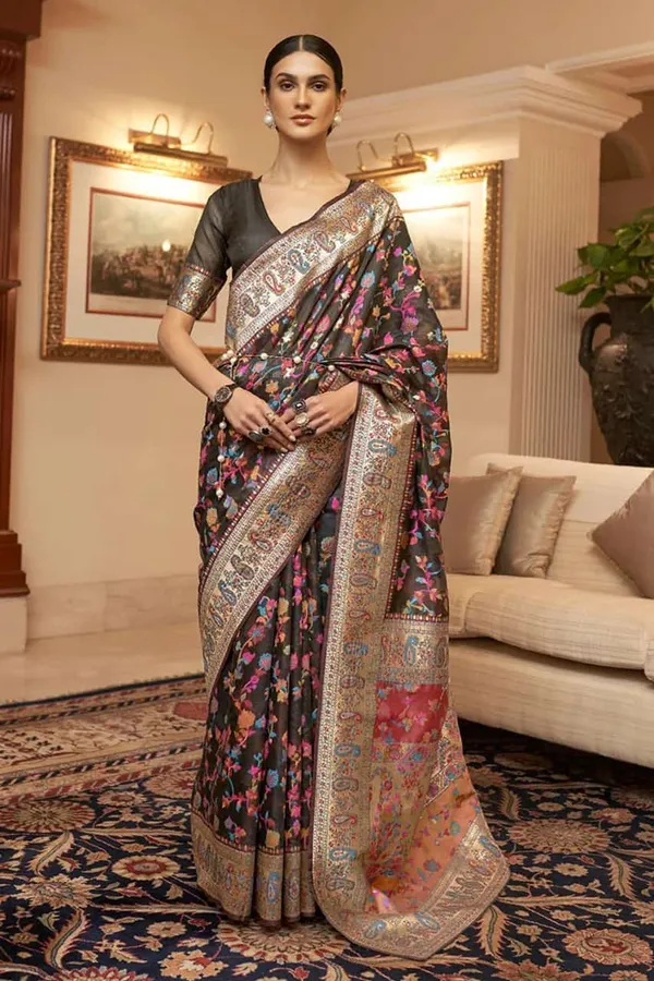 Black_Cotton_Silk_Floral_Minakari_Zari_Paisely_Border_Banarasi_Saree_12SKL_CS15
