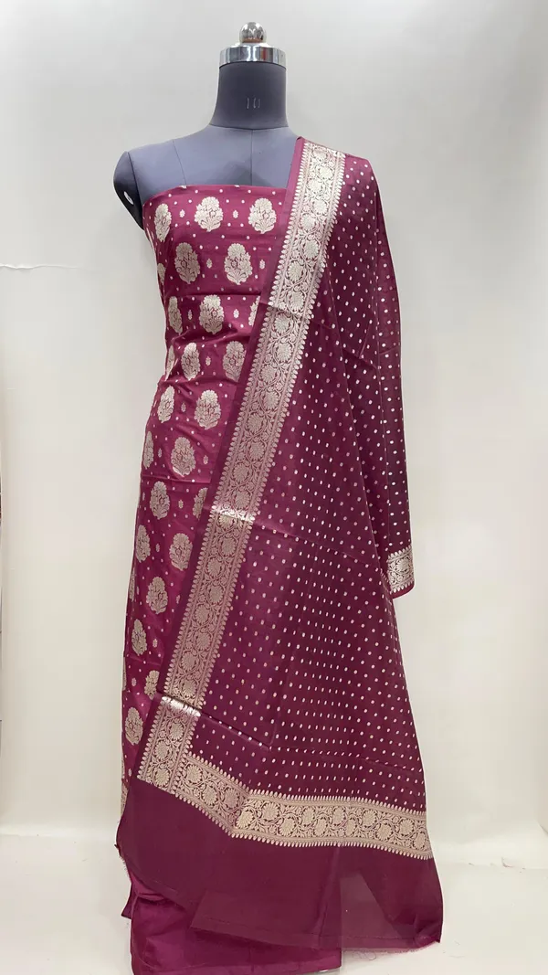 Humairah_Wine_Semi_Georgette_Floral_Silver_Zari_Booti_3_pcs_Suit_set_with_Plain_Bottom_and_Chunri_Zari_Booti_Wine_Dupatta