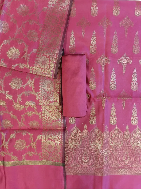 Magenta_Tapeta_Silk_Floral_Mina_Zari_Booti_Banarasi_Suit_625AJ_TPT68