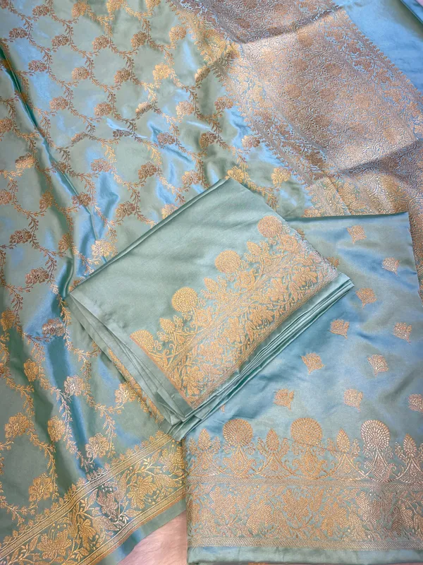 Seagreen_Mashru_Silk_Floral_Zari_Booti_with_Zari_Jaal_Dupatta_Handloom_Banarasi_3_pcs_Suit_Set_3000AJ_MSR3
