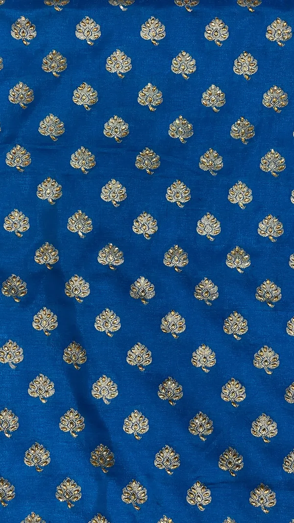 Humairah_Presents_Turqouise_Blue_Satin_Silk_Floral_Zari_Booti_Low_Stone_Work_Banarasi_Saree_with_Contrast_Blue_Pallu_and_Blue_Blouse