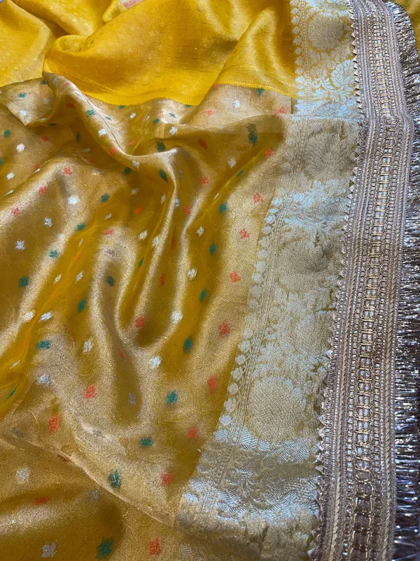 Gold_Tissue_Silk_Minakari_Booti_Banarasi_Saree_with_Lace_work_Border_BFS_TL1