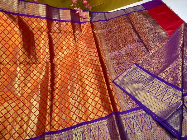 Red_Semi_Kanchi_Silk_Brocade_Contrast_Blue_Zari_Border_Banarasi_Saree_MS_SK17