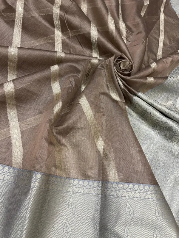 Light_Brown_Cotton_Water_Zari_Stripe_Banarasi_Saree_JVC_19