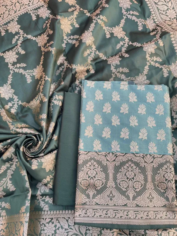 Seagreen_Semi_Silk_Floral_Zari_Banarasi_Suit_with_Contrast_Darkgreen_Border_&_Floral_Jaal_Dupatta_78ASD_KS4