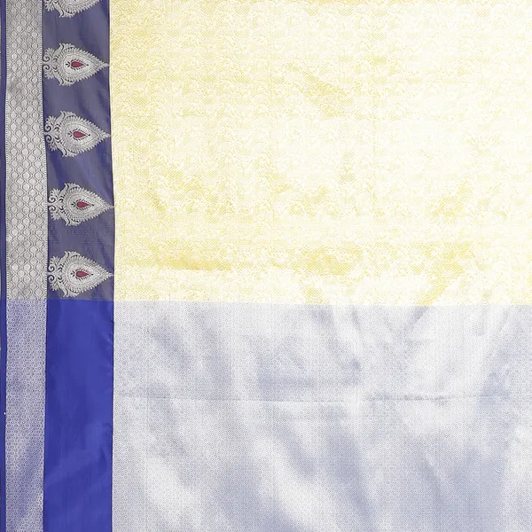 Gold_Kanjeevaram_Banarasi_Sarees_For_Women_GEMA16