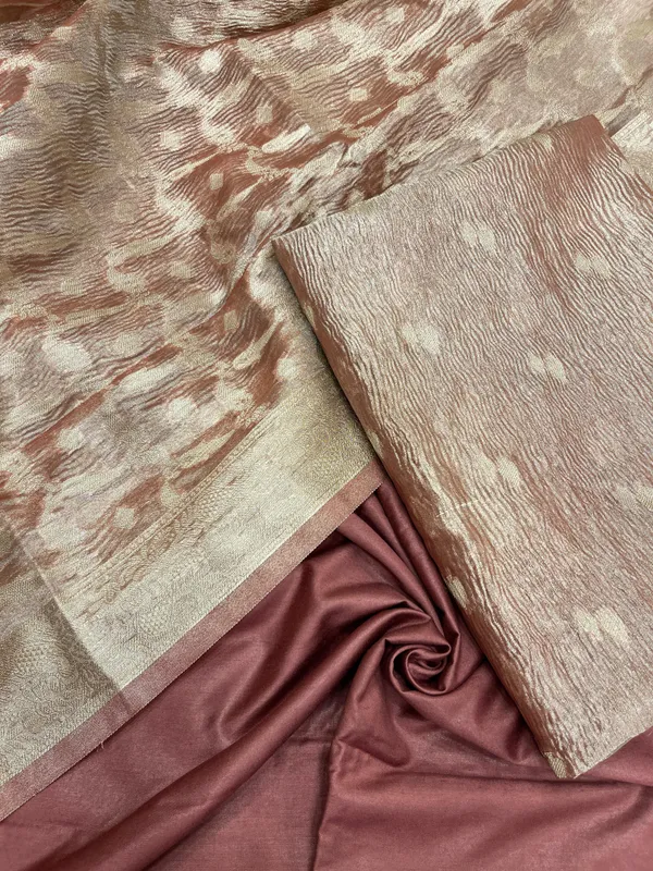 Humairah_Brown_Crush_Tissue_Floral_Zari_Booti_3_pcs_Suit_Set_with_Plain_Bottom_and_Floral_Zari_Checkered_Booti_Brown_Dupatta
