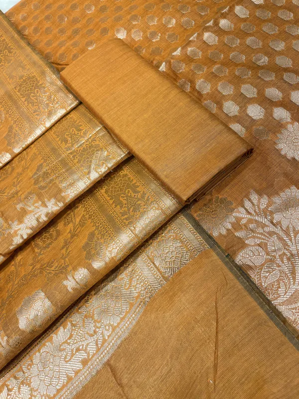 Mustard_Gold_Cotton_Silk_Banarasi_3_pcs_Suit_Set_675JVC_117