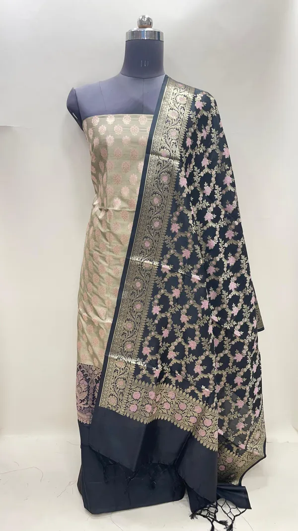 Humairah_Presents_Olive_Green_Floral_Zari_Booti_3_pcs_Suit_Set_with_Contrast_Black_Plain_Bottom_and_Floral_Minakari_Zari_Jaal_Black_Dupatta_ASD_140