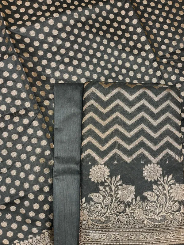 Black_Cotton_Silk_Zig-Zag_Banarasi_3_pcs_Suit_Set_675JVC_127