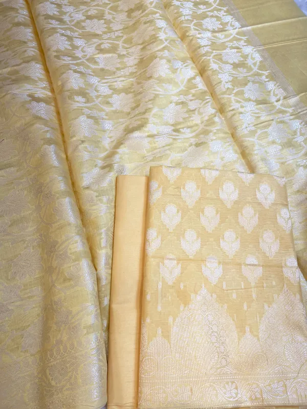 Yellow_Cotton_Blend_Resham_Floral_Booti_Banarasi_Suit_50IM_PVC6