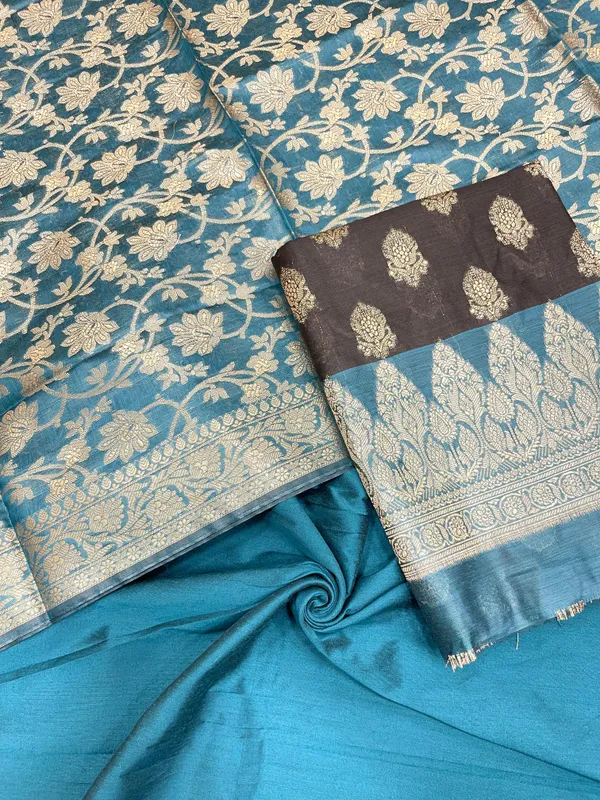 Black_Cotton_Banarasi_3_pcs_Suit_Set_with_Contrast_Sea_Green_Dupatta_IM_CS4