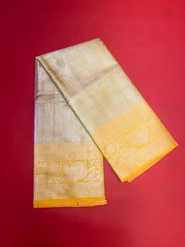 Gold_Kanjeevaram_Banarasi_Sarees_For_Women_GEMA30