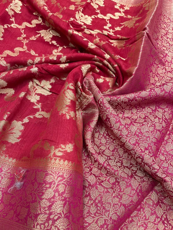 Humairah_Pure_Handloom_Pink_Munga_Silk_Floral_Gold_Zari_Jaal_with_Contrast_Magenta_Floral_Jaal_Skirt_Dual_Shade_Zari_Border_with_Magenta_Blouse
