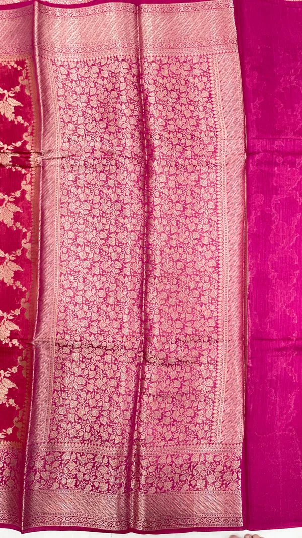 Humairah_Pure_Handloom_Pink_Munga_Silk_Floral_Gold_Zari_Jaal_with_Contrast_Magenta_Floral_Jaal_Skirt_Dual_Shade_Zari_Border_with_Magenta_Blouse