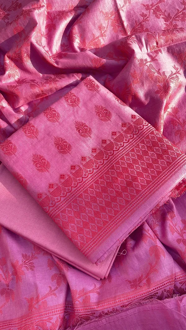 Light_Purple_Premium_Cotton_Dyable_Resham_Booti_Banarasi_Suit_with_Elegant_Jaal_Dupatta_800AJ_CD3