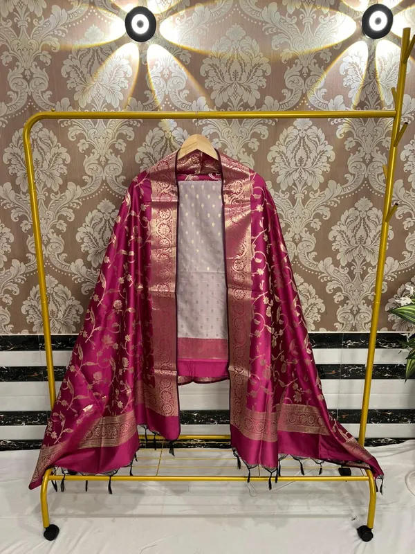 Light_Purple_Chanderi_Cotton_Lorex_Zari_Booti_Banarasi_Suit_with_Contrast_Pink_Dupatta_1050ASG_CCL3