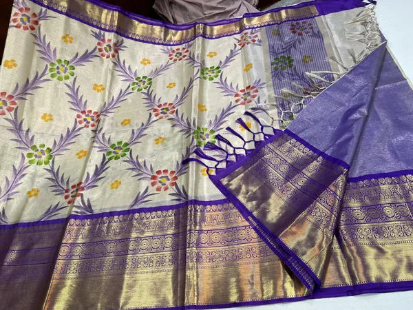 Off_white_Tissue_Silk_Floral_Handpainted_Jaal_Contrast_Indigo_Blue_Border_Banarasi_Saree_MS_TS26