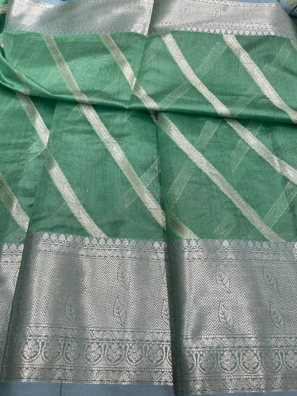 Light_Green_Cotton_Water_Zari_Stripe_Banarasi_Saree_JVC_16