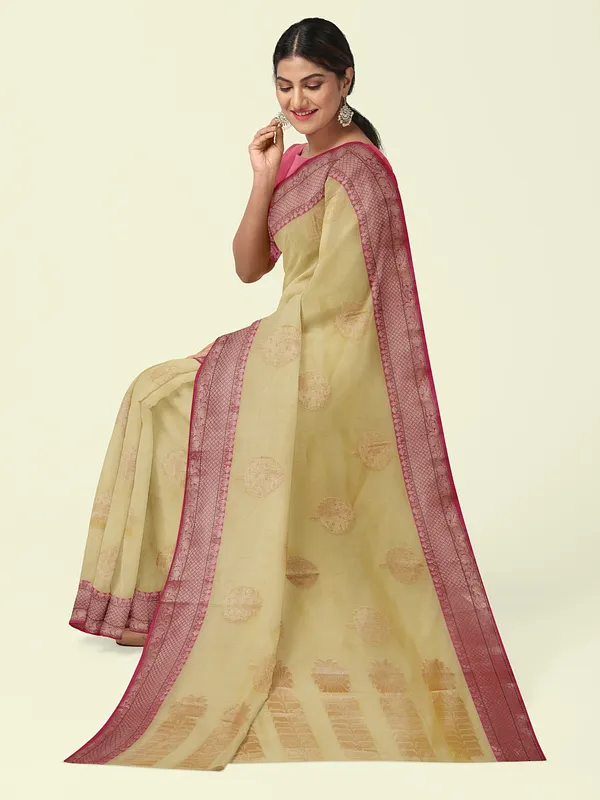 Beige_Cotton_Blend_Banarasi_Sarees_For_Women_GEHKR_40