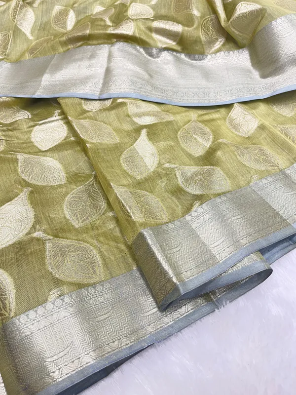 Mehndi_Green_Cotton_Leaf_Water_Zari_Booti_Banarasi_Saree_JVC_6