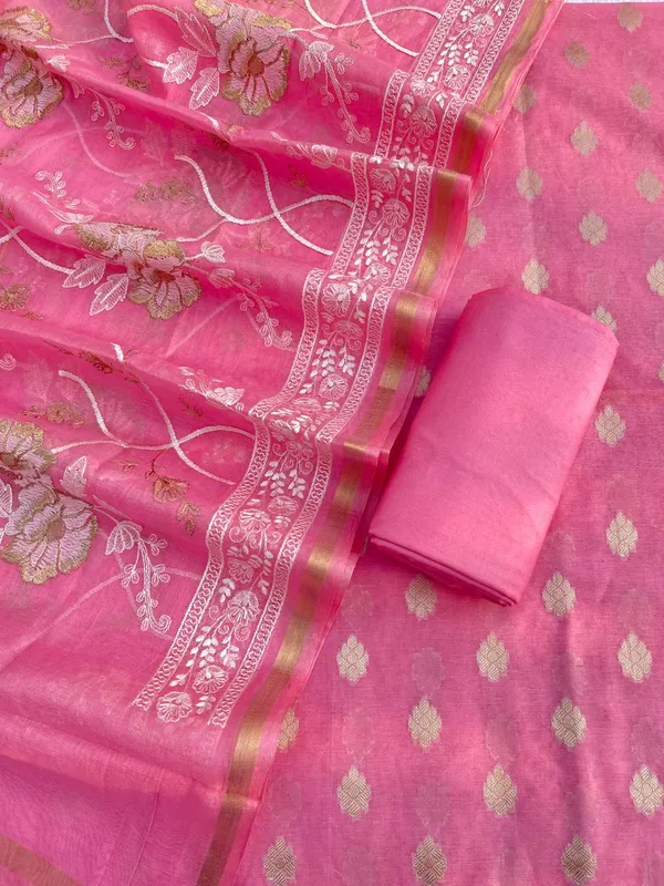 Pure_Mercerized_Baby_Pink_Floral_Booti_Banarasi_Suit_with_Heavy_Thread_work_Jaal_Dupatta_1250SKL_PME1