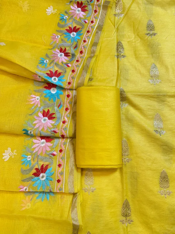 Yellow_Mescrize_Cotton_Banarasi_3_pcs_Suit_Set_with_Resham_Embroidery_Dupatta_1100SKL_ME2