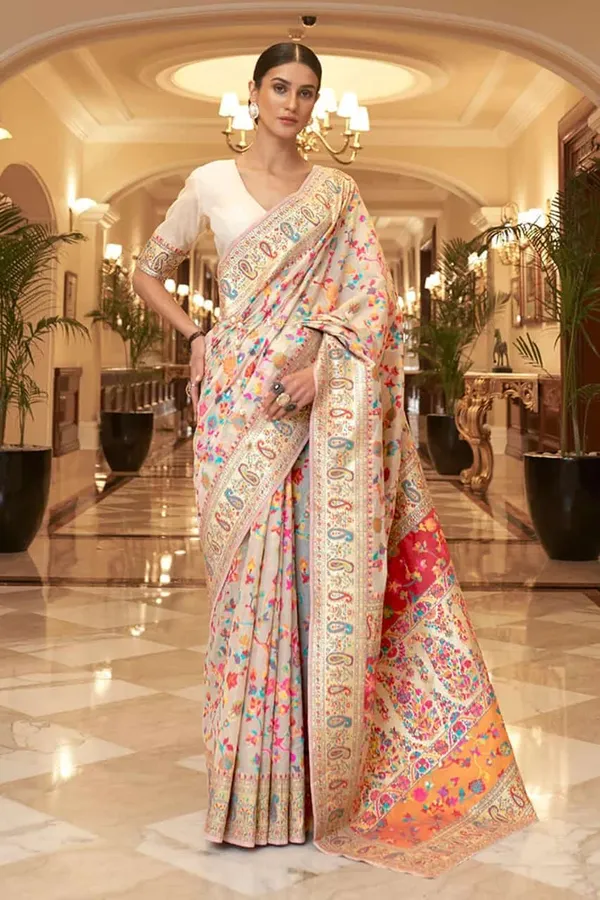 Beige_Cotton_Silk_Floral_Minakari_Zari_Paisely_Border_Banarasi_Saree_12SKL_CS13