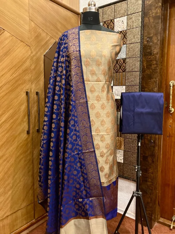 Tussar_Cotton_weave_Zari_Booti_Contrast_Navy_Blue_Border_Banarasi_Suit_600SKL_CT5