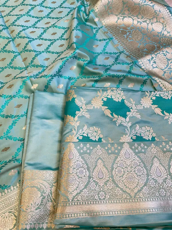 Seagreen_Mashru_Silk_Floral_Rangkaat_Floral_Zari_Jaal_Banarasi_3_pcs_Suit_Set_26AJ_MSR2