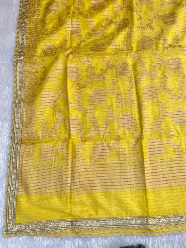 Yellow_Soft_Viscose_Silk_Necklace_Lacework_Banarasi_Suit__1500BFS_NCL2