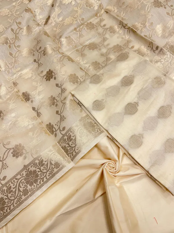 Humairah_Beige_Cotton_Floral_Zari_Booti_3_pcs_Suit_Set_with_Plain_Botton_and_Floral_Zari_Jaal_Beige_Dupatta