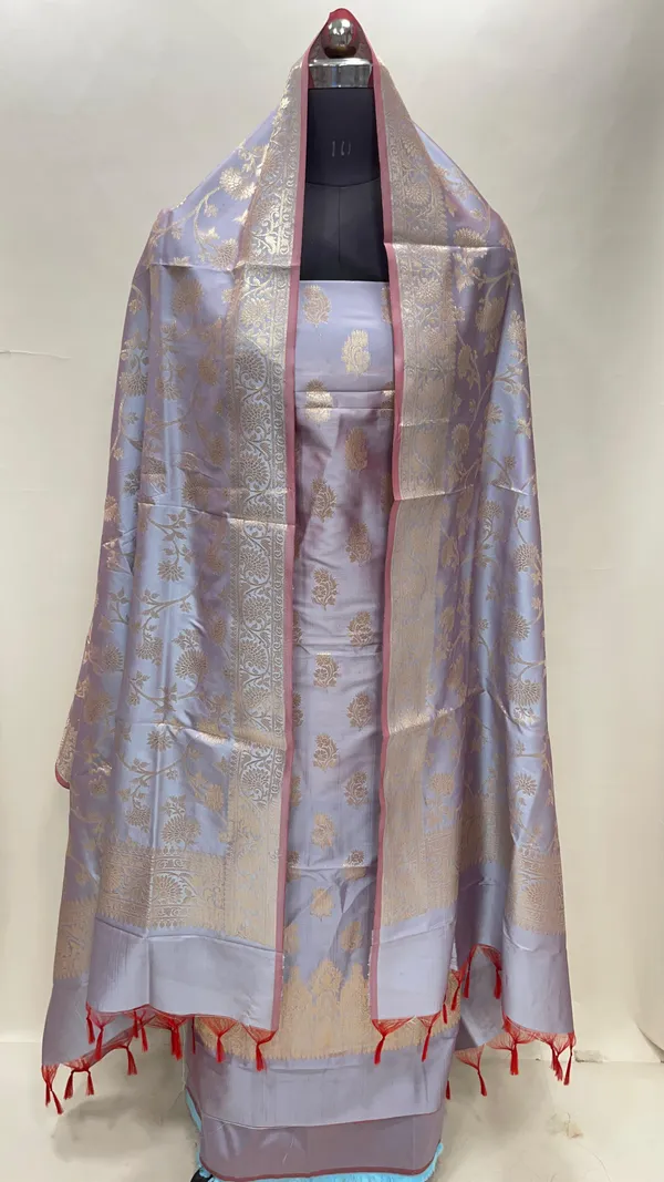 Light_Purple_Semi_Katan_Silk_Handloom_Banarasi_3_pcs_Suit_Set_MUB_SK28