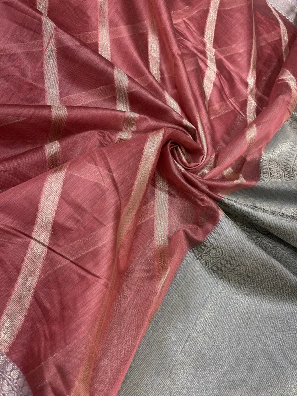 Rust_Red_Cotton_Water_Zari_Stripe_Banarasi_Saree_JVC_17