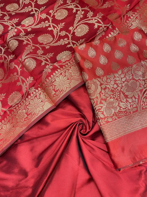 Humairah_Red_Art_Silk_Floral_Zari_Boota_Skirt_Border_3_pcs_Suit_set_with_Plain_Bottom_and_Tilfi_Floral_Zari_Jaal_Red_Dupatta