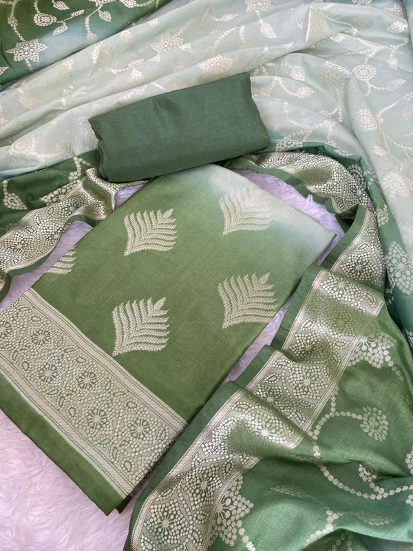 Dual_Shaded_Dark_Green_Katan_Georgette_Banarasi_Suit_with_Gold_Zari_Booti_&_Rich_Border_130DAN_SH4