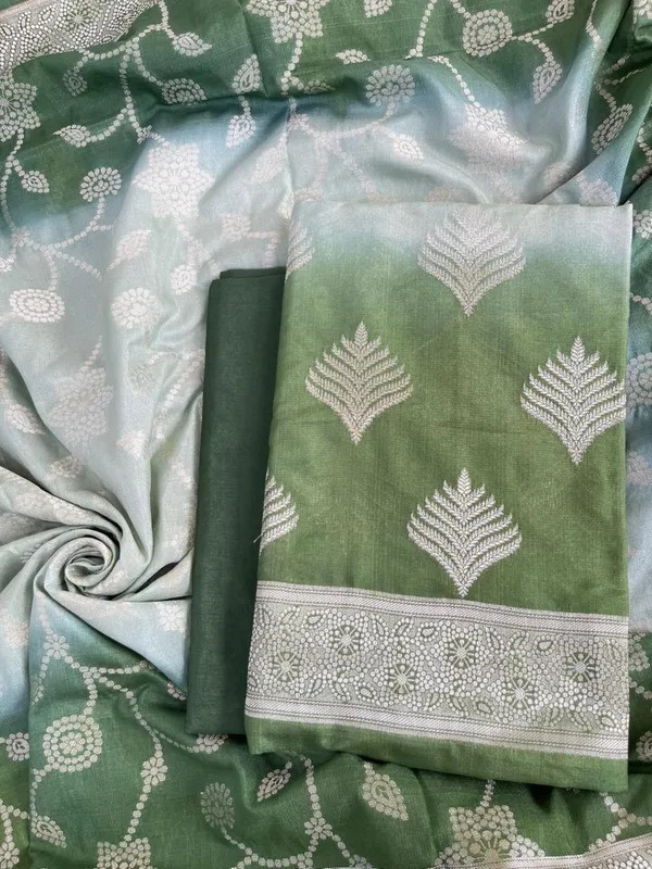 Dual_Shaded_Dark_Green_Katan_Georgette_Banarasi_Suit_with_Gold_Zari_Booti_&_Rich_Border_130DAN_SH4