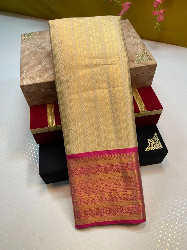 Tussar_Semi_Kanchi_Silk_Stripe_Zari_Contrast_Pink_Border_Banarasi_Saree_MS_SK55