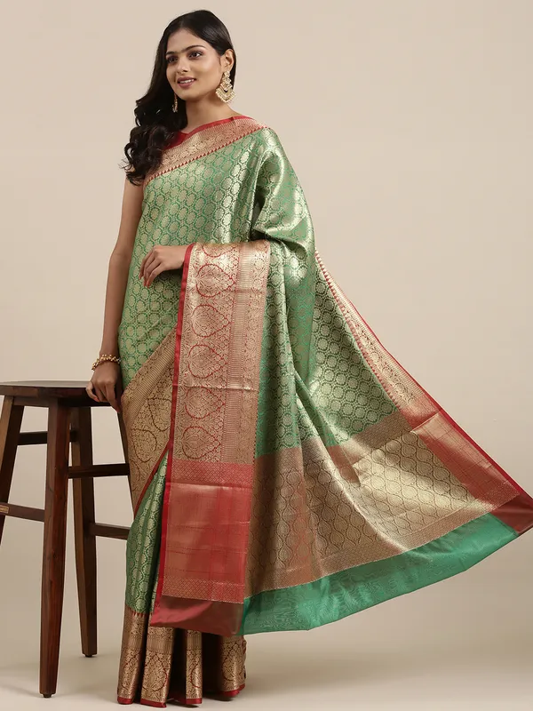 Green_Kanchi_Silk_Banarasi_Sarees_For_Women_GEBE26