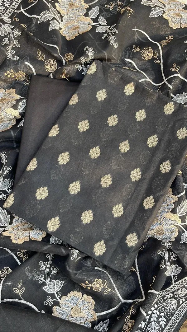 Pure_Mercerized_Black_Floral_Booti_Banarasi_Suit_with_Heavy_Thread_work_Jaal_Dupatta_1250SKL_PME8