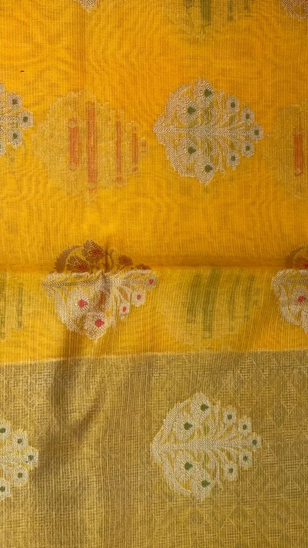 Yellow_Cotton_Blend_Banarasi_Sarees_For_Women_GEHKR_73
