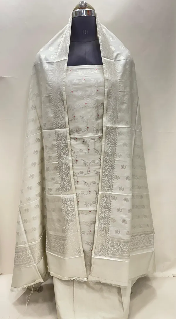 Humairah_Tussar_Katan_Chiniya_Silk_Floral_Silver_Zari_Mina_Jaal_3_pcs_Suit_set_with_Plain_Bottom_and_Floral_Zari_Booti_Tussar_Dupatta