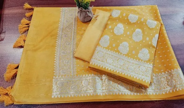 Yellow_Katan_Georgette_Silver_Zari_Booti_Banarasi_Suit_Set_with_Chunri_Booti_1200SKL_KG6